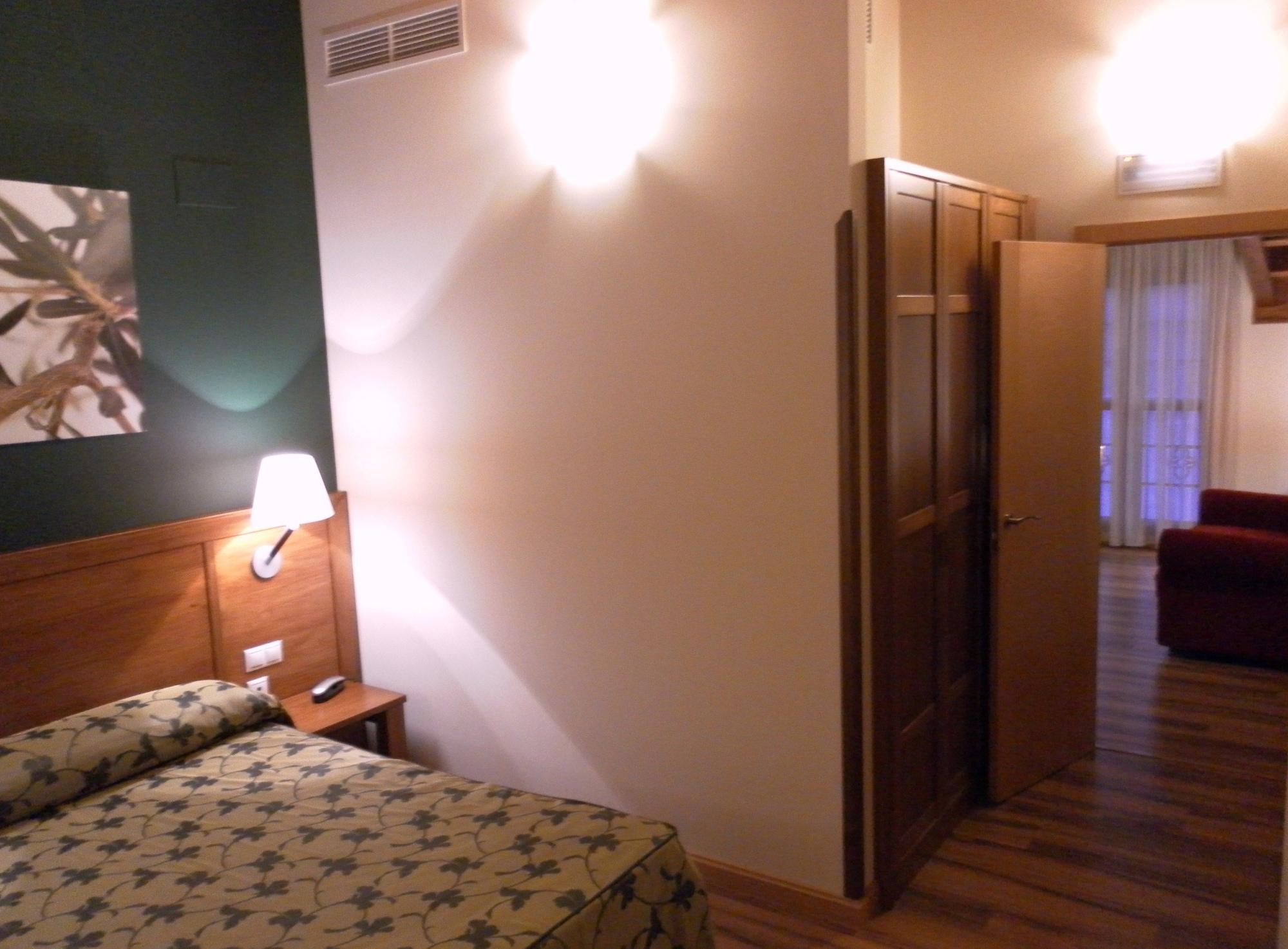 Hotel Milagros Rio Riaza 외부 사진