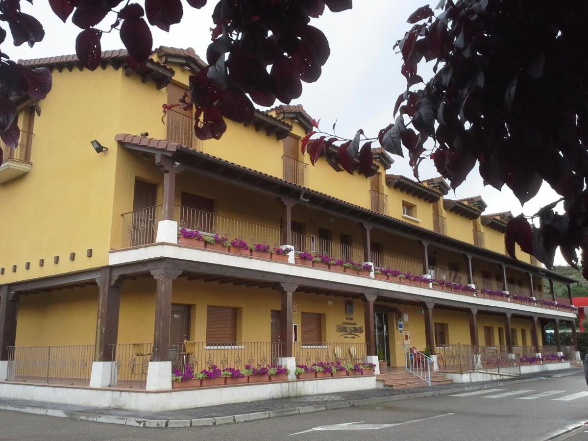 Hotel Milagros Rio Riaza 외부 사진