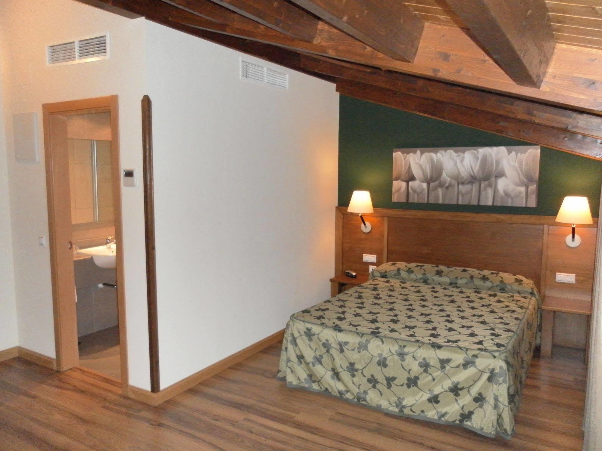 Hotel Milagros Rio Riaza 외부 사진